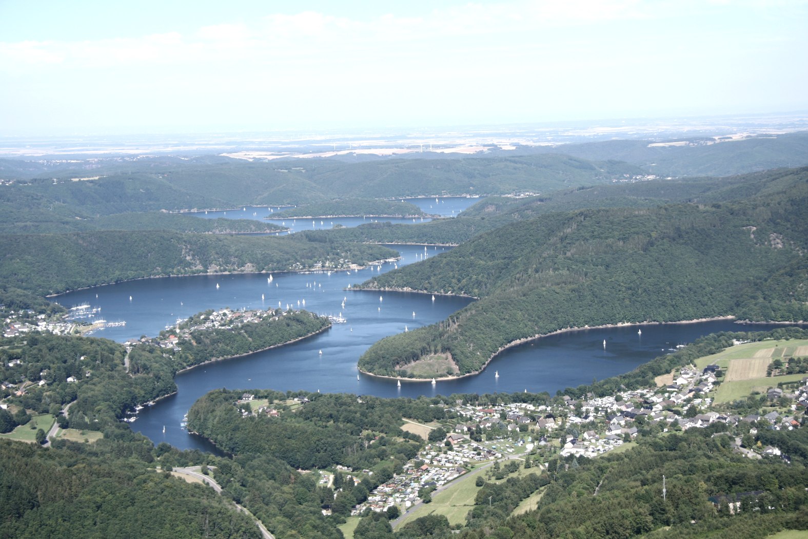 Rursee aus der Vogelperspektive