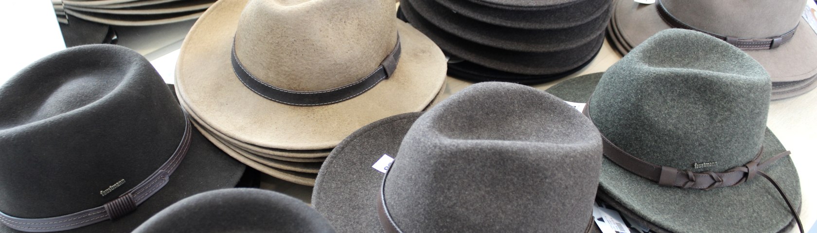 Hüte in verschiedenen Ausführungen, © Rursee-Touristik GmbH / S. Herfort