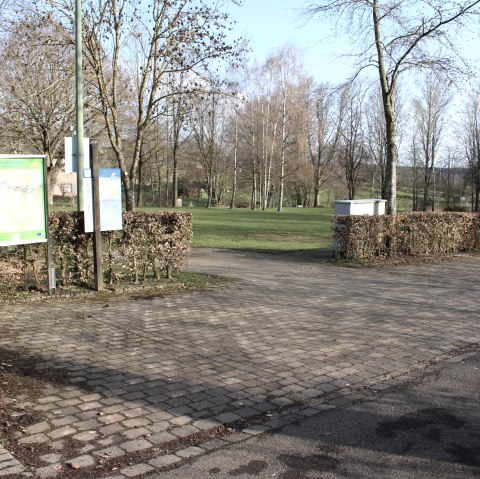 Wanderparkplatz Sportplatz Steckenborn, © Rursee-Touristik GmbH
